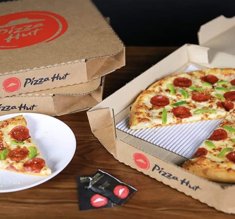 Pizza Pizza Vs. Pizza Hut