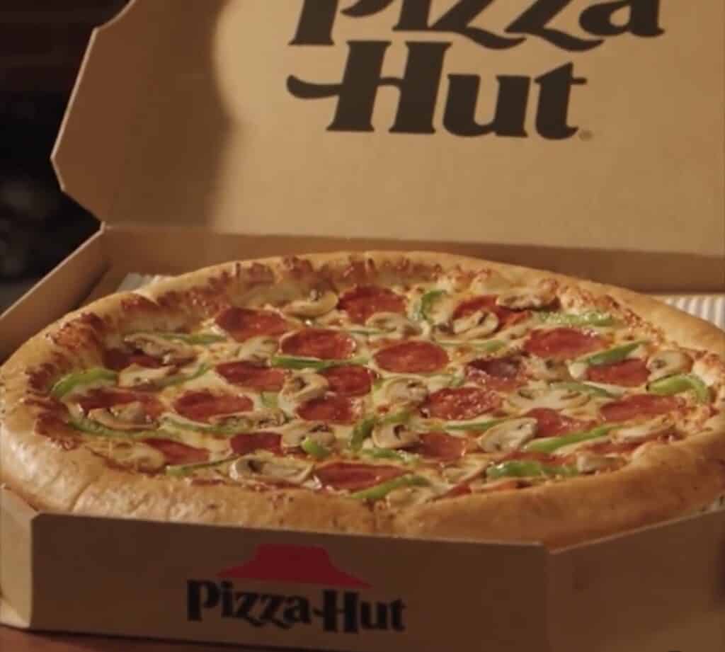 How Much Is Pizza Hut Pizza? - ALL PIZZAHOLIC